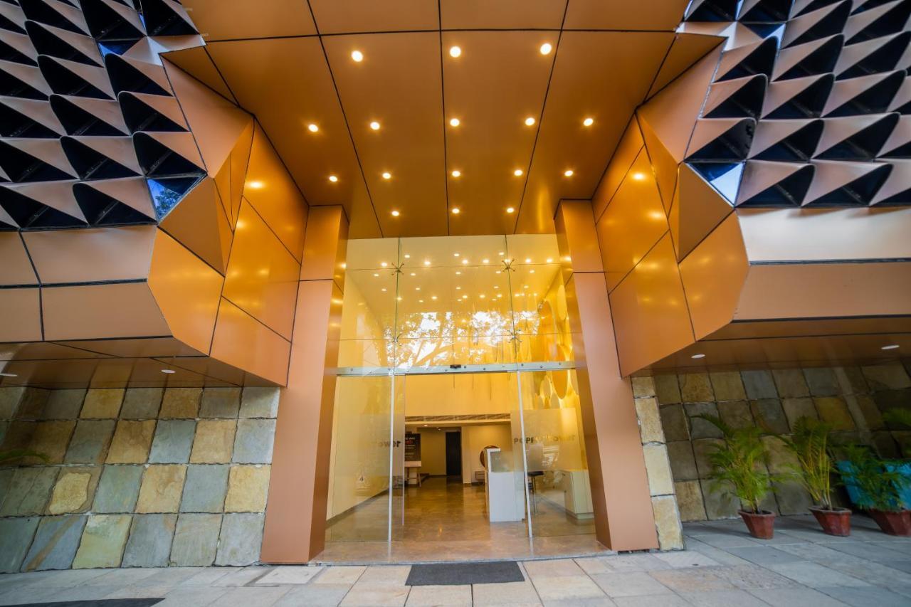 Poppys Tower Hotel Коимбаторе Екстериор снимка